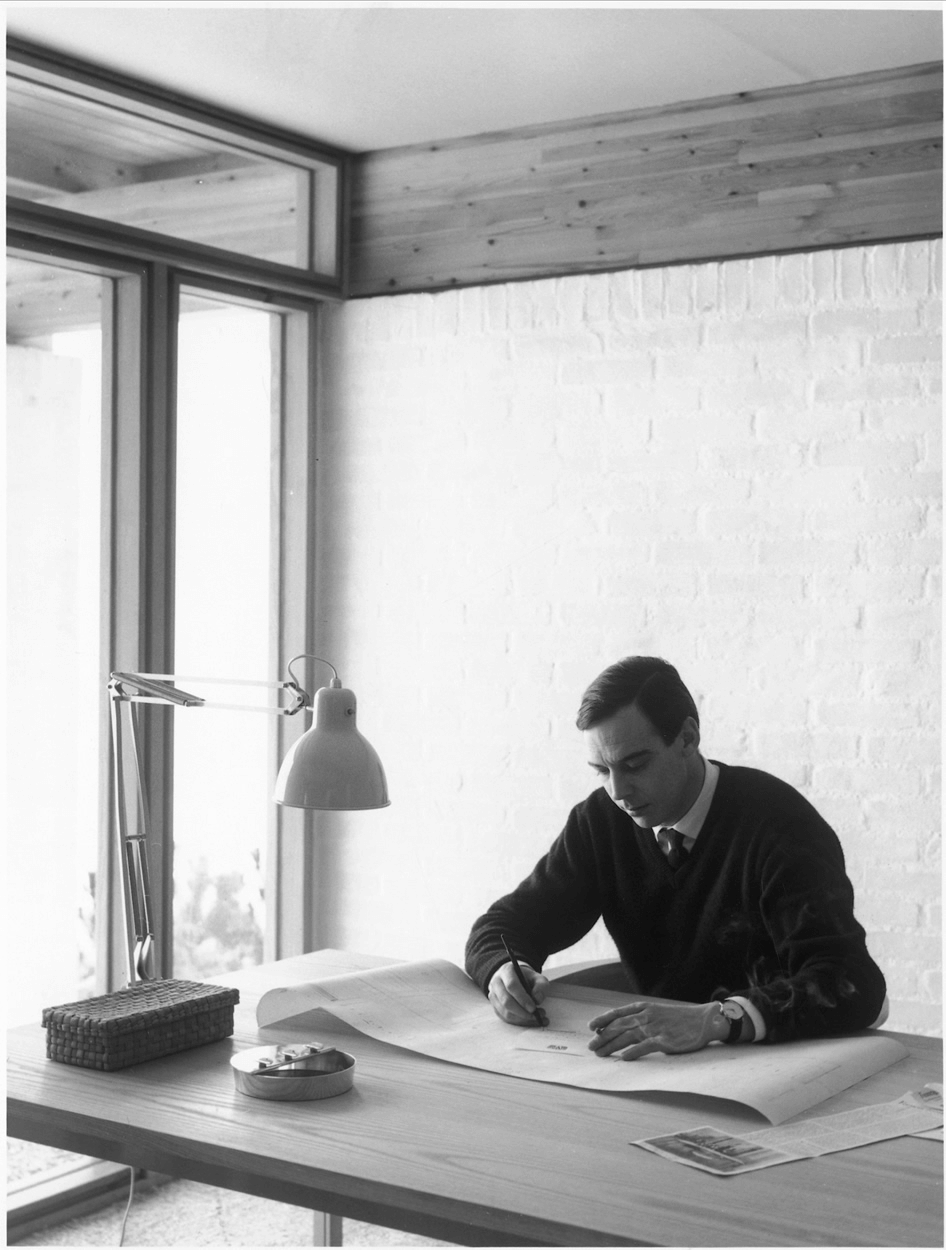 Poul Kjaerholm